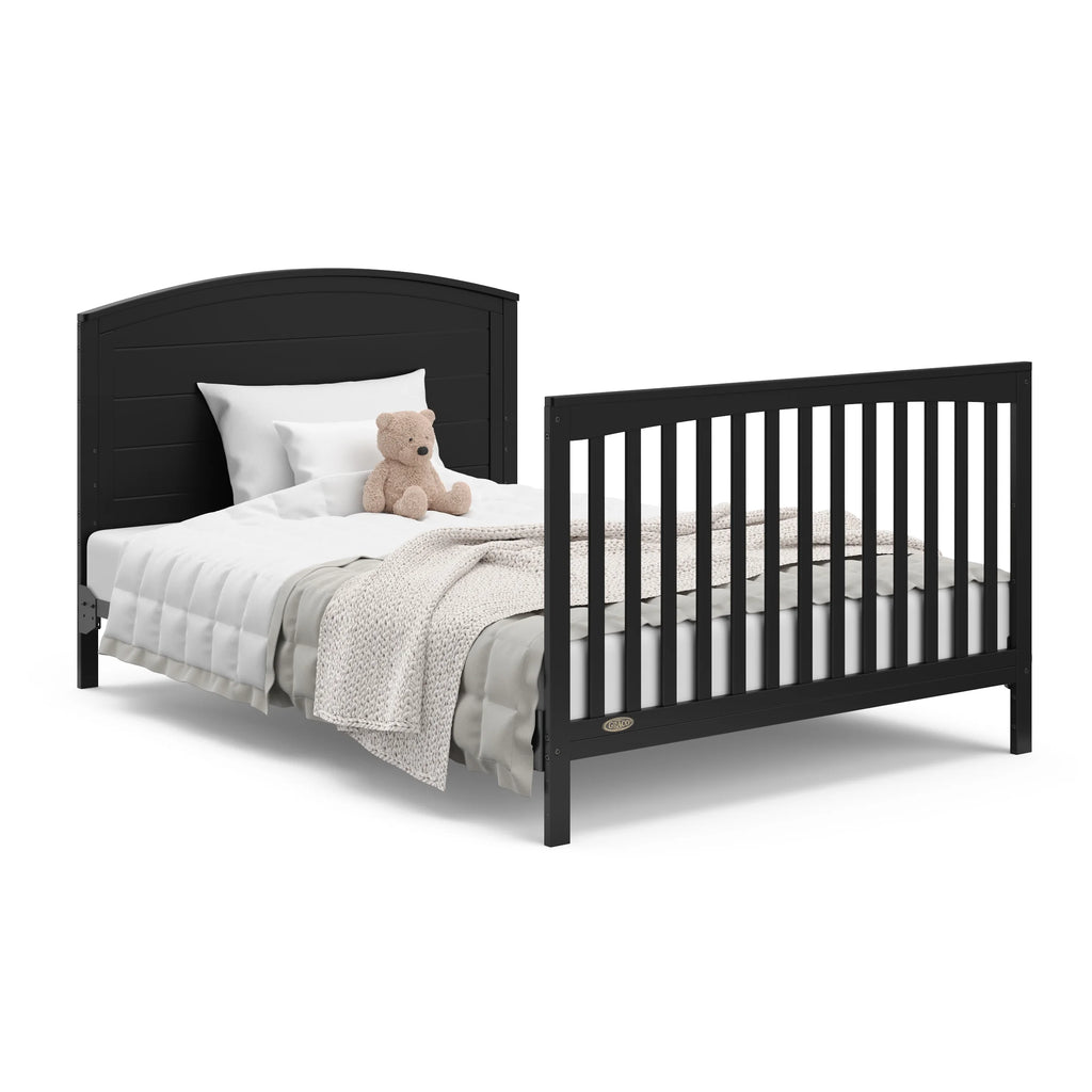 Graco Bellwood 5-in-1 Convertible Crib and Changer, White