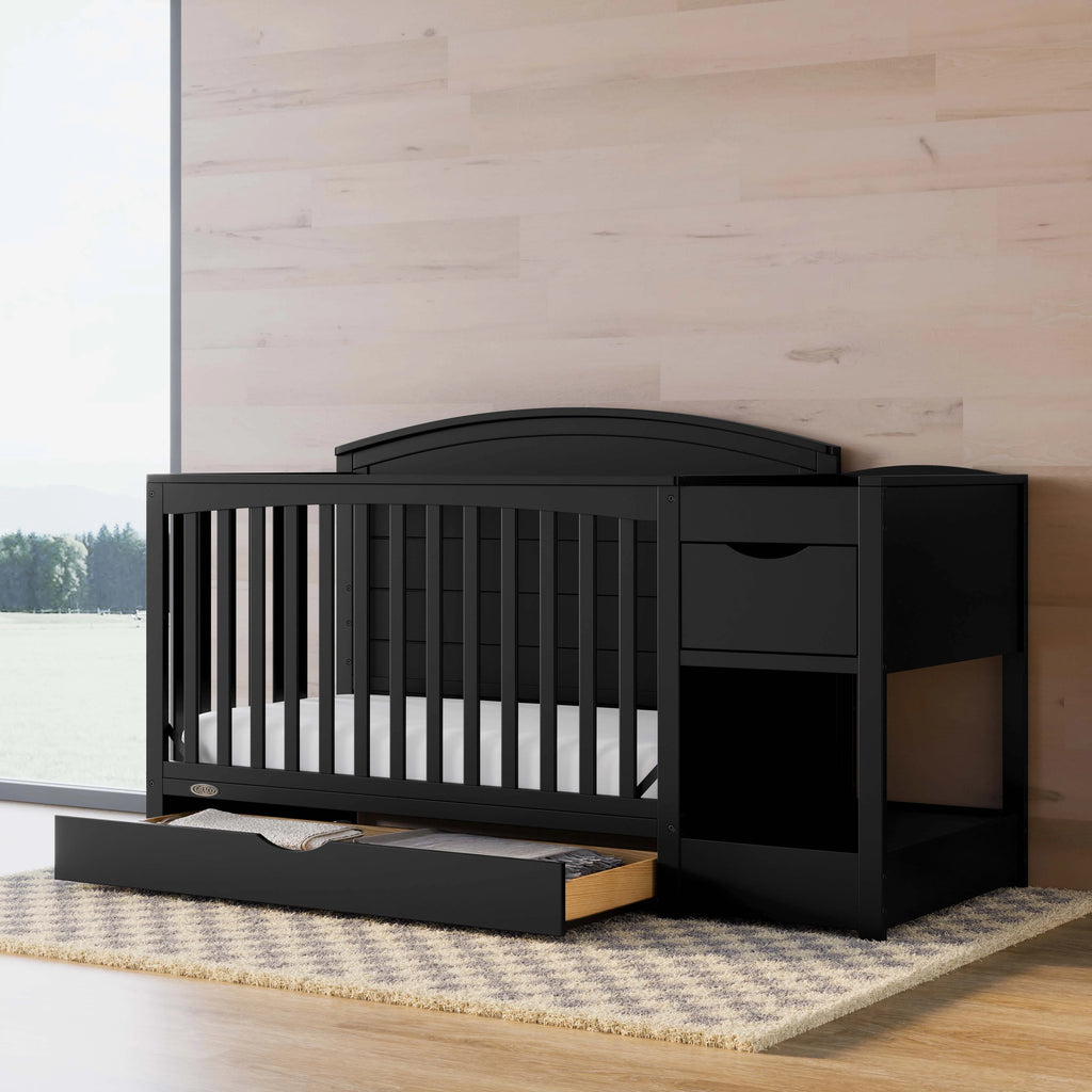 Graco Bellwood 5-in-1 Convertible Crib and Changer, White